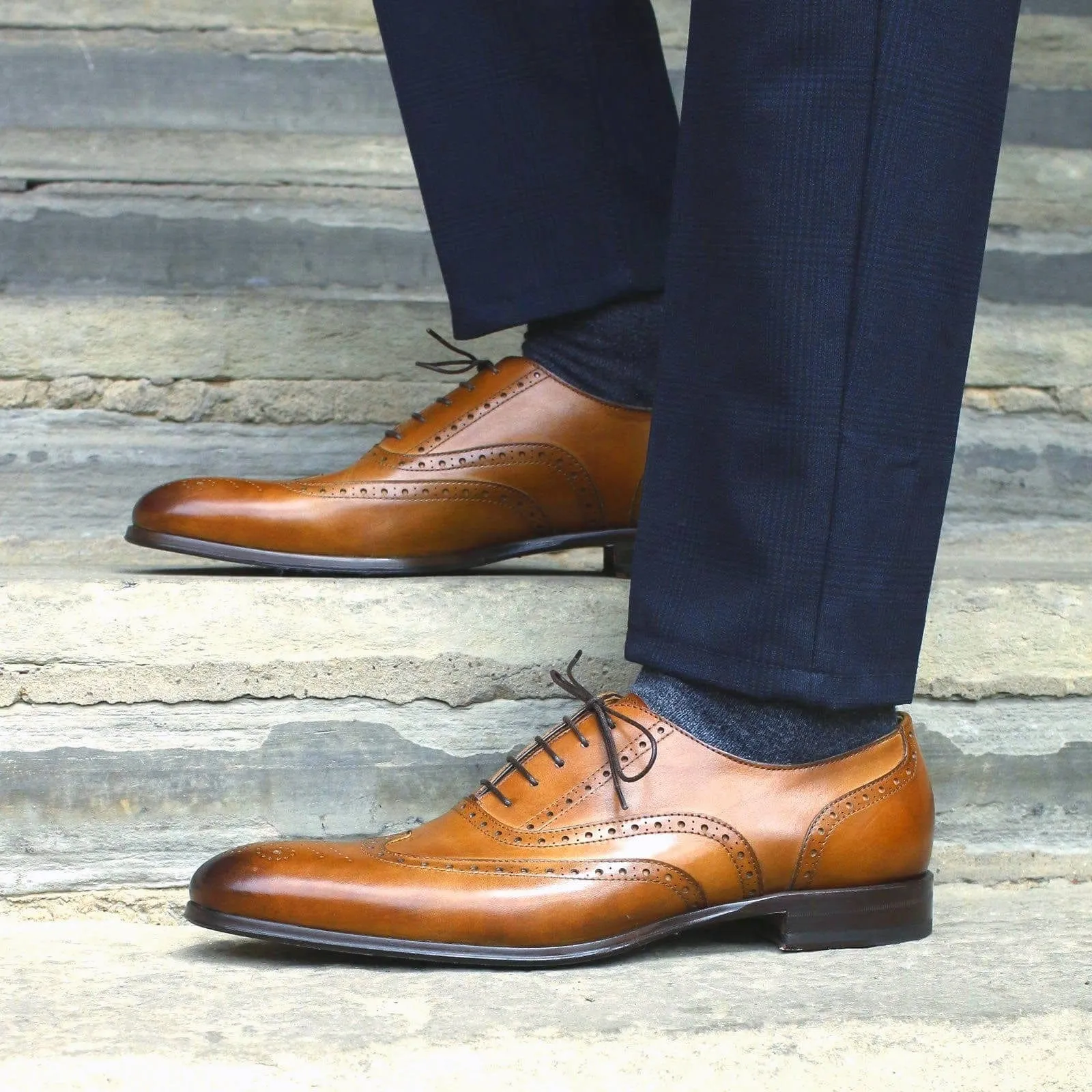 Cambridge Wingtip Oxford Brogue Light Tan