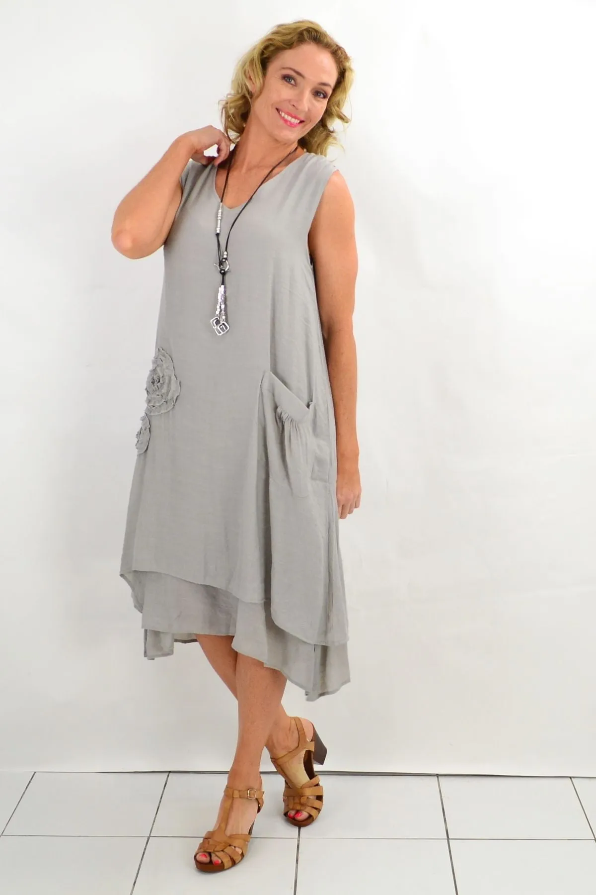 Grey Applique Sleeveless Tunic Dress